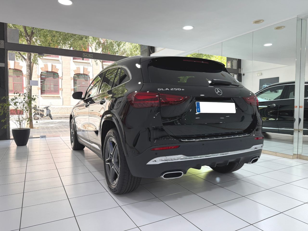 Mercedes GLA 250 e con tecnología híbrida EQ - Foto 24