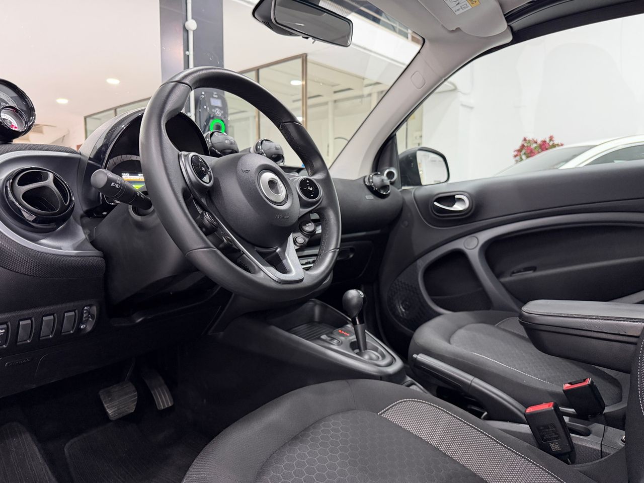 Smart Fortwo EQ fortwo cabrio - Foto 4