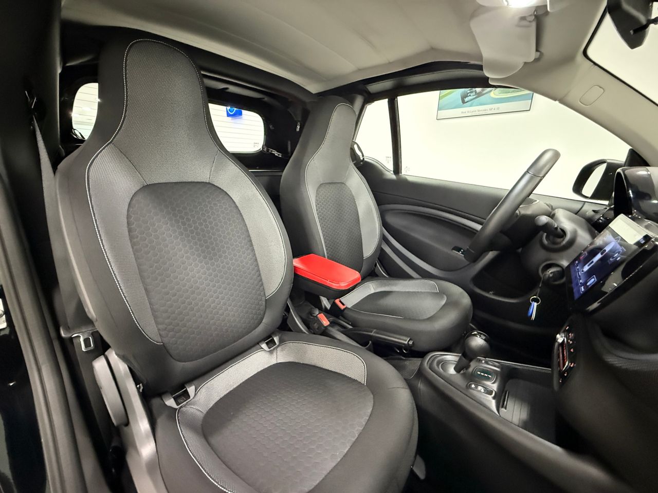 Smart Fortwo EQ fortwo cabrio - Foto 18