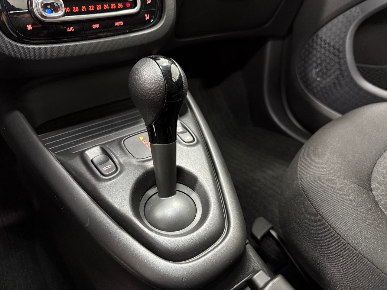 Smart Fortwo EQ fortwo cabrio - Foto 13