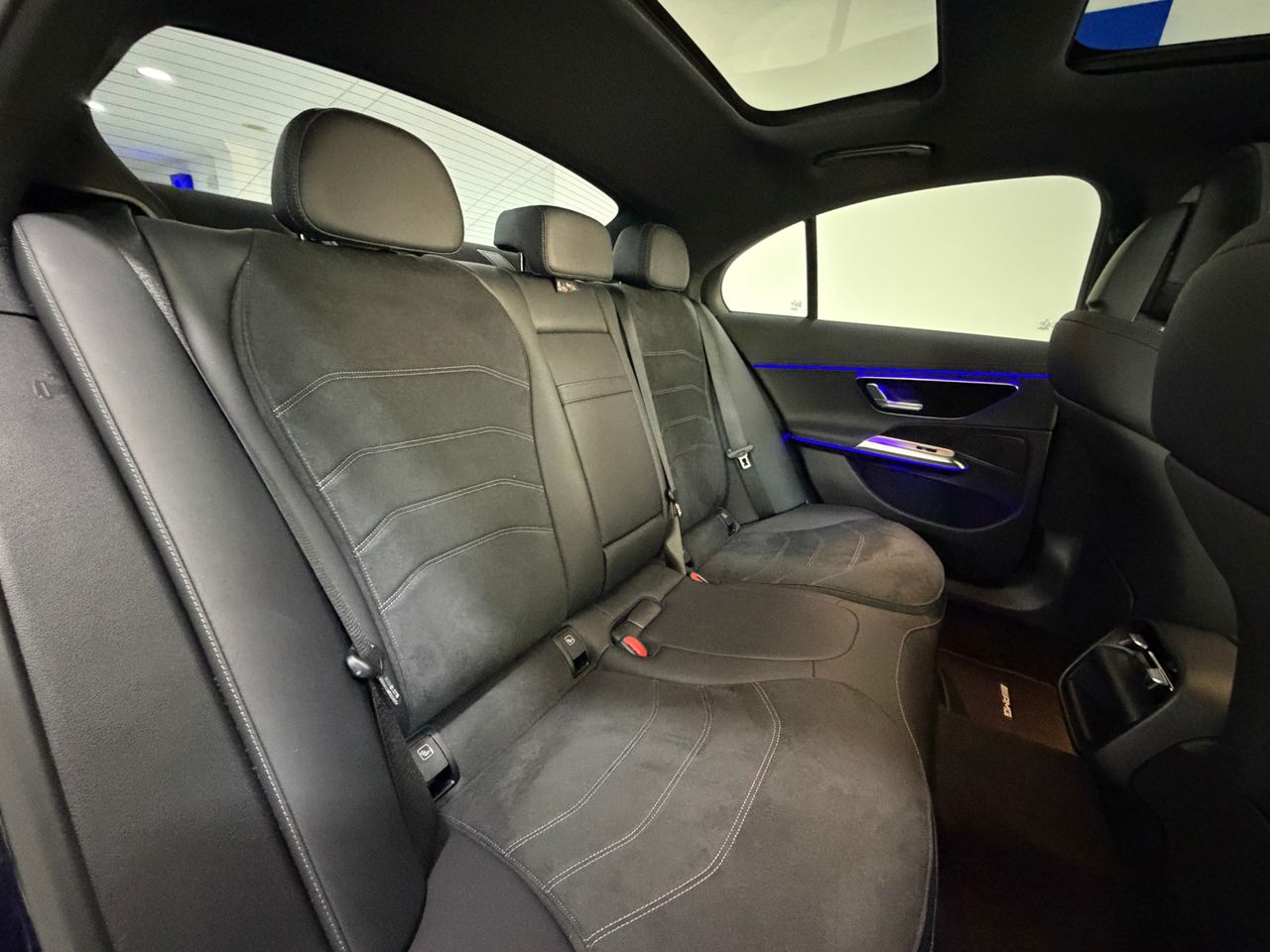 Mercedes Clase E E 220 d - Foto 20