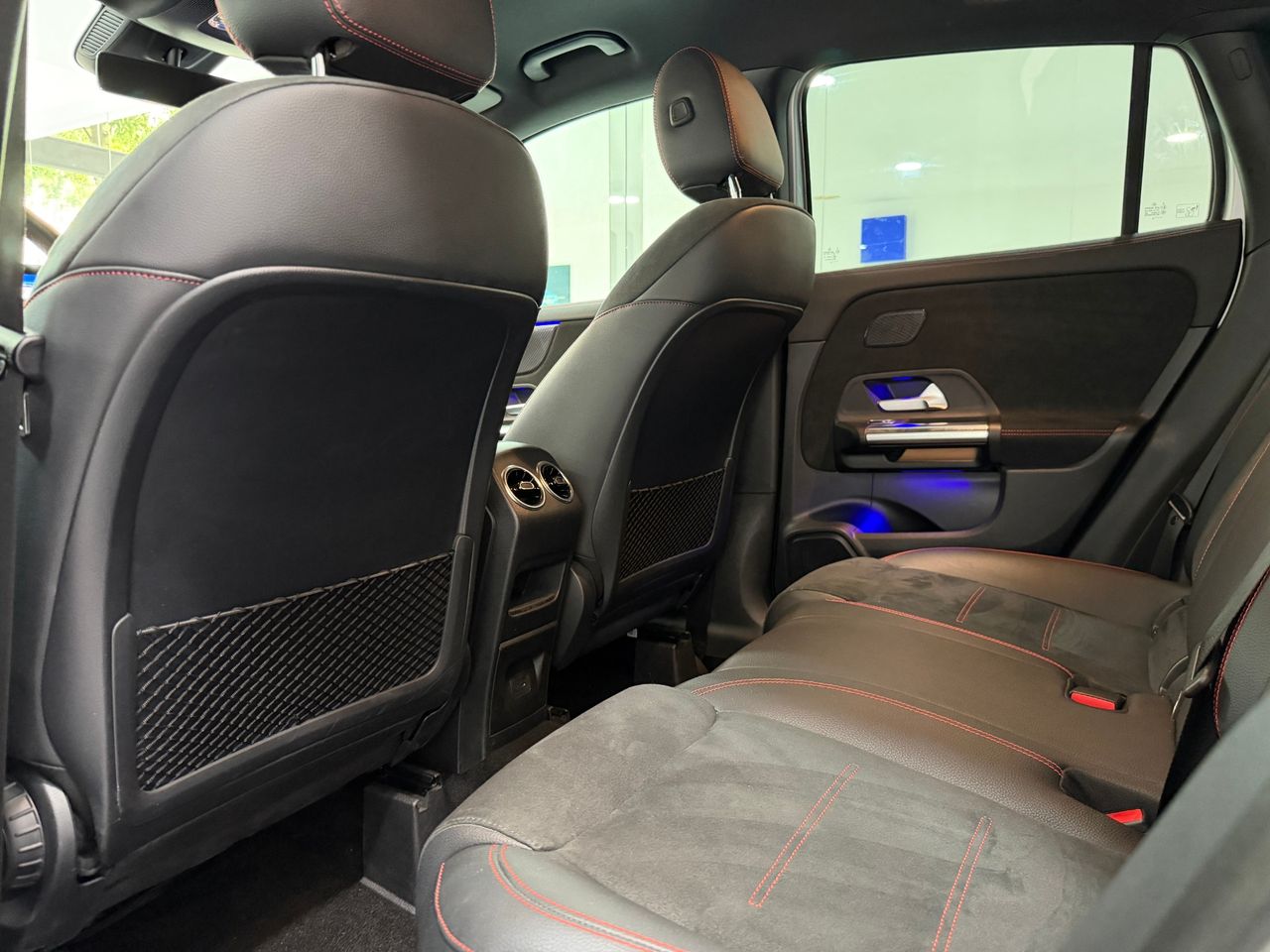 Mercedes GLA 250 e - Foto 13