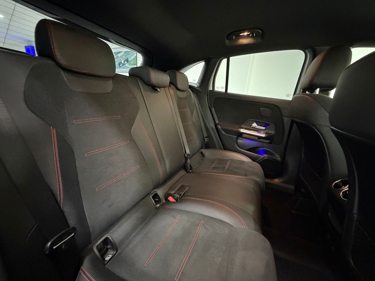 Mercedes GLA 250 e - Foto 20