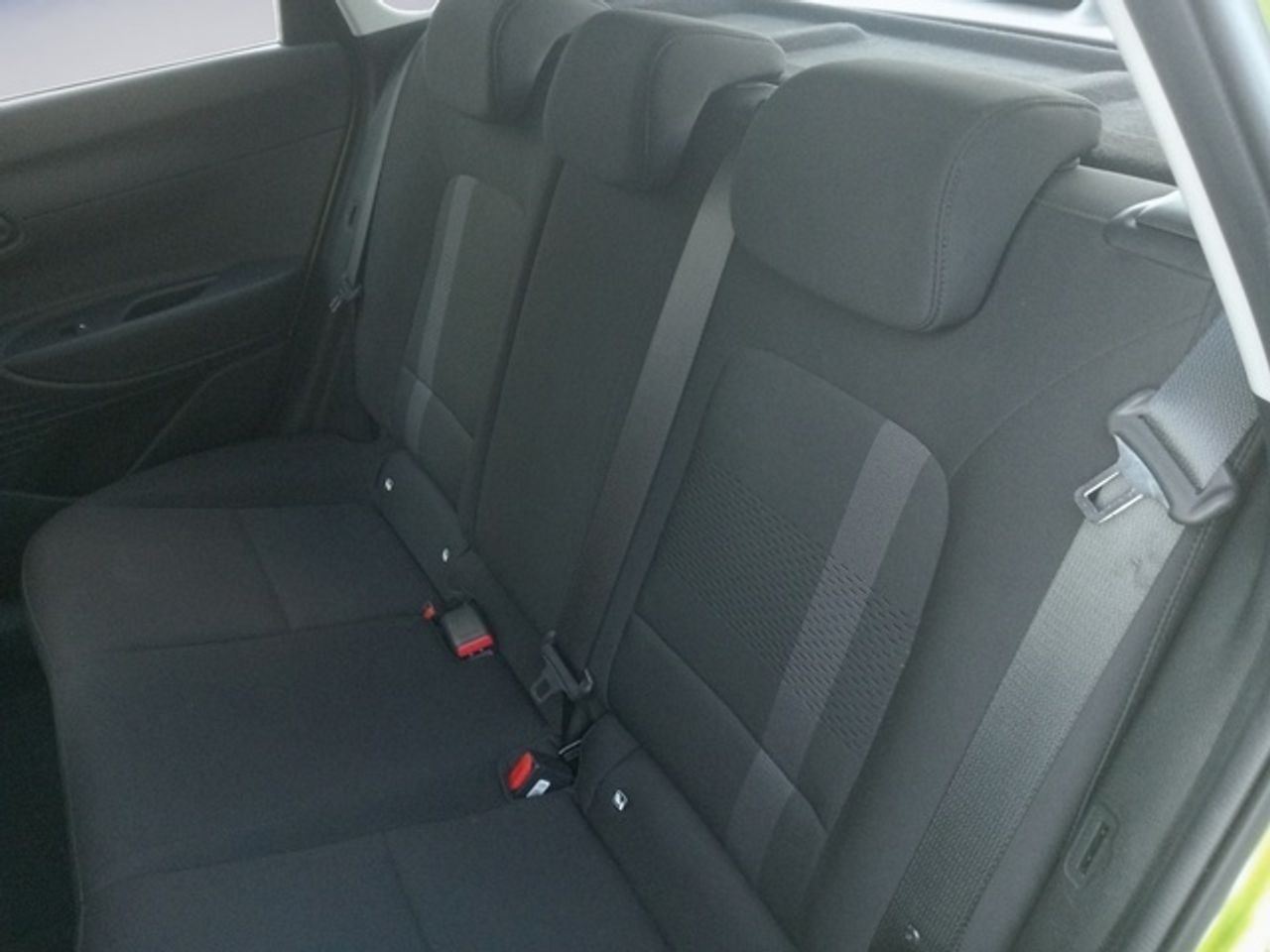 Hyundai i20 1.2 MPI Klass 62 kW (84 CV) - Foto 14