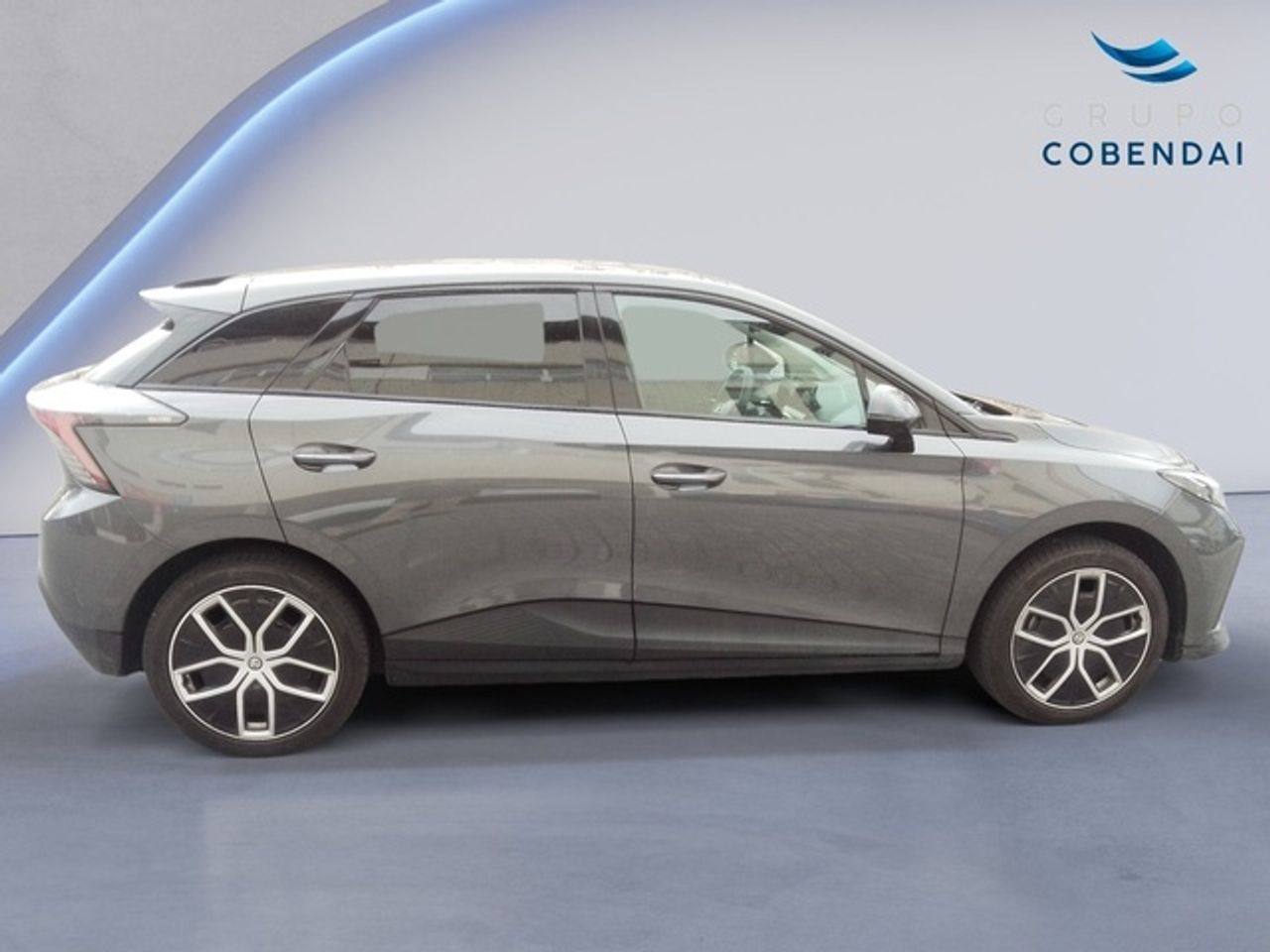 MG MG4 64kWh Luxury 150 kW (204 CV) - Foto 7