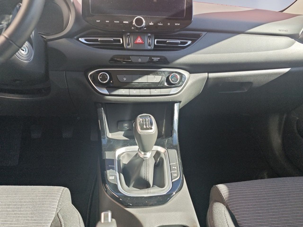 Hyundai i30 1.0 TGDI 48V Klass 74 kW (100 CV) - Foto 12