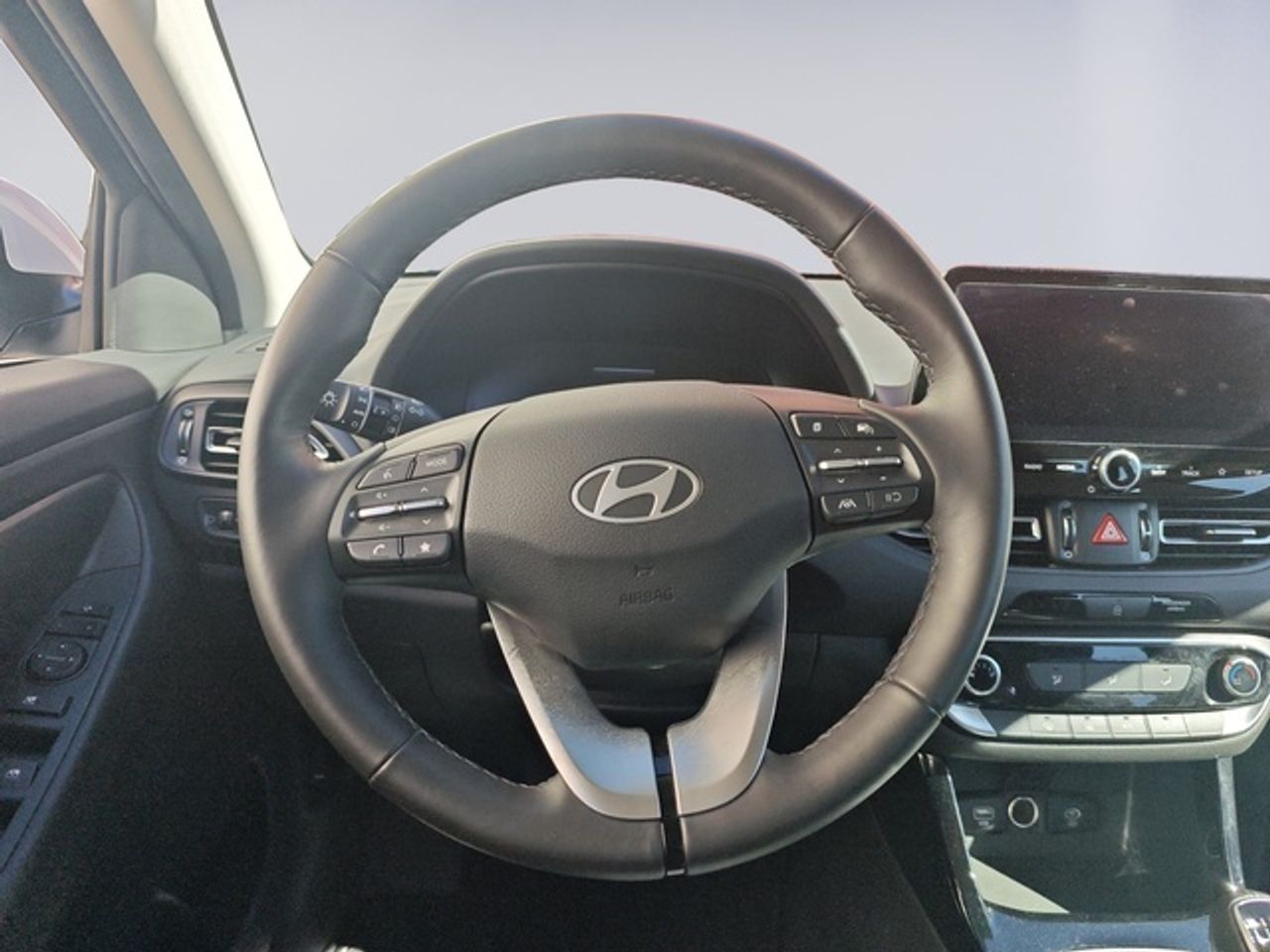 Hyundai i30 1.0 TGDI 48V Klass 74 kW (100 CV) - Foto 13