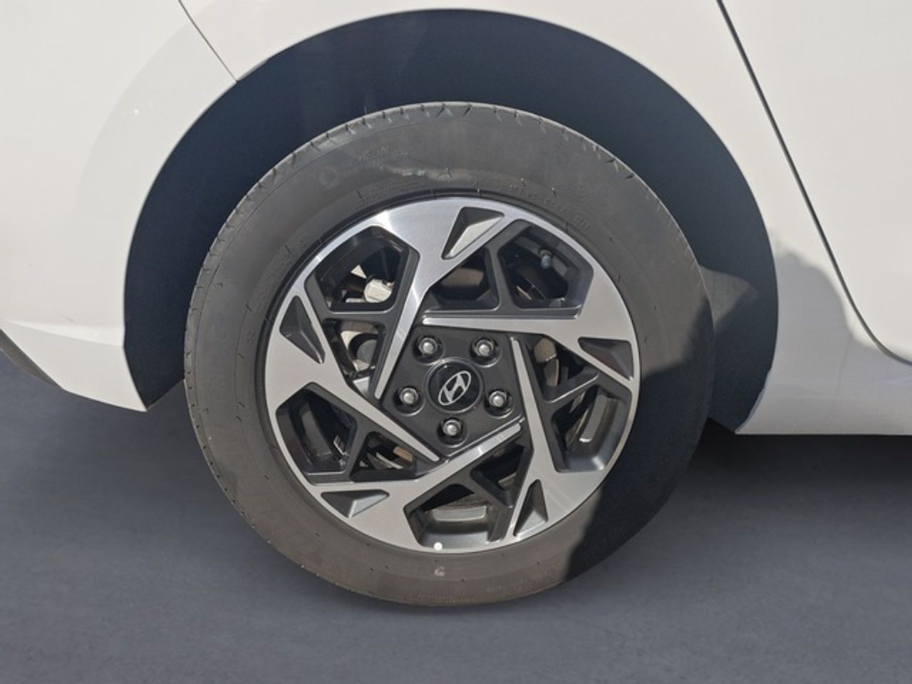 Hyundai i30 1.0 TGDI 48V Klass 74 kW (100 CV) - Foto 14