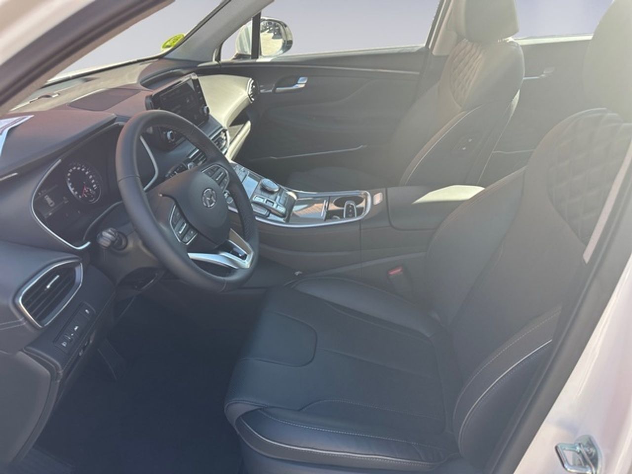 Hyundai Santa Fe 2.2 CRDi Maxx 4x2 DCT 142 kW (194 CV) - Foto 8