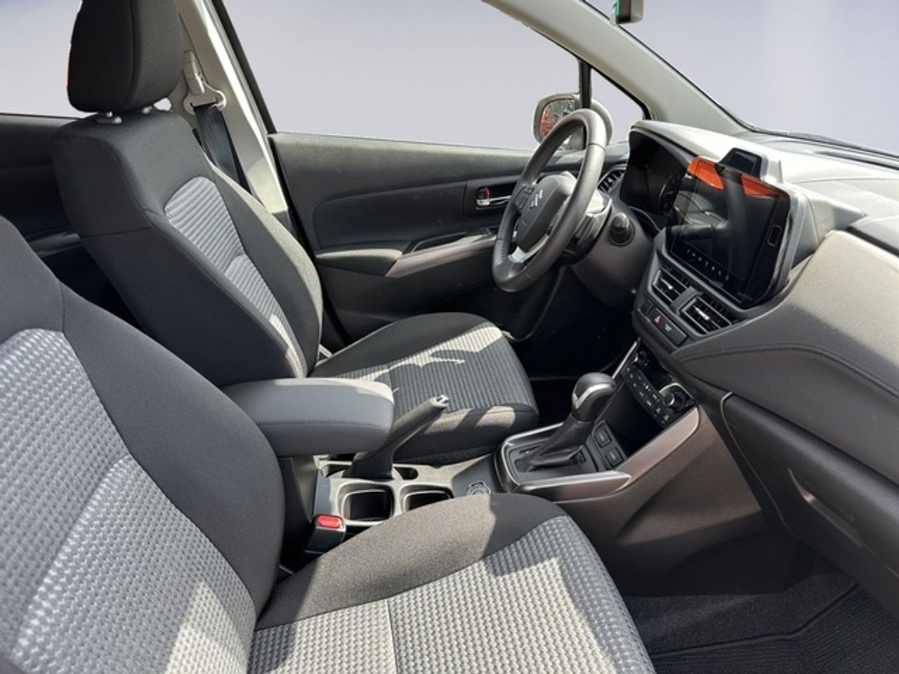 Suzuki SCross 1.5 Hybrid S2 Strong Auto 85 kW (116 CV) - Foto 16