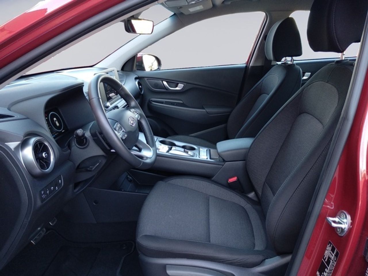 Hyundai Kona EV Maxx 150 kW (204 CV) - Foto 11