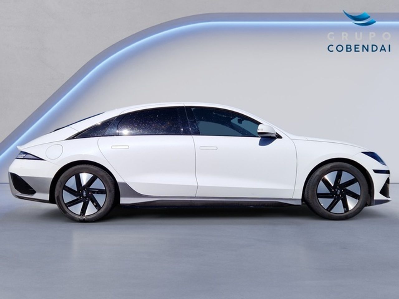 Hyundai IONIQ 6 77kWh Star RWD 168 kW (229 CV) - Foto 7