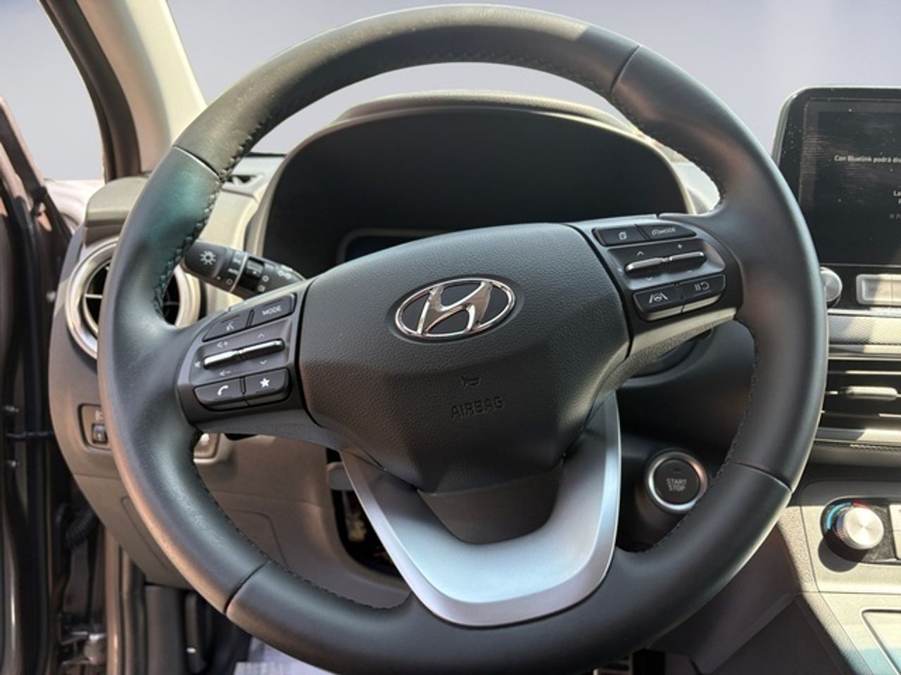Hyundai Kona EV Tecno 2C 150 kW (204 CV) - Foto 13
