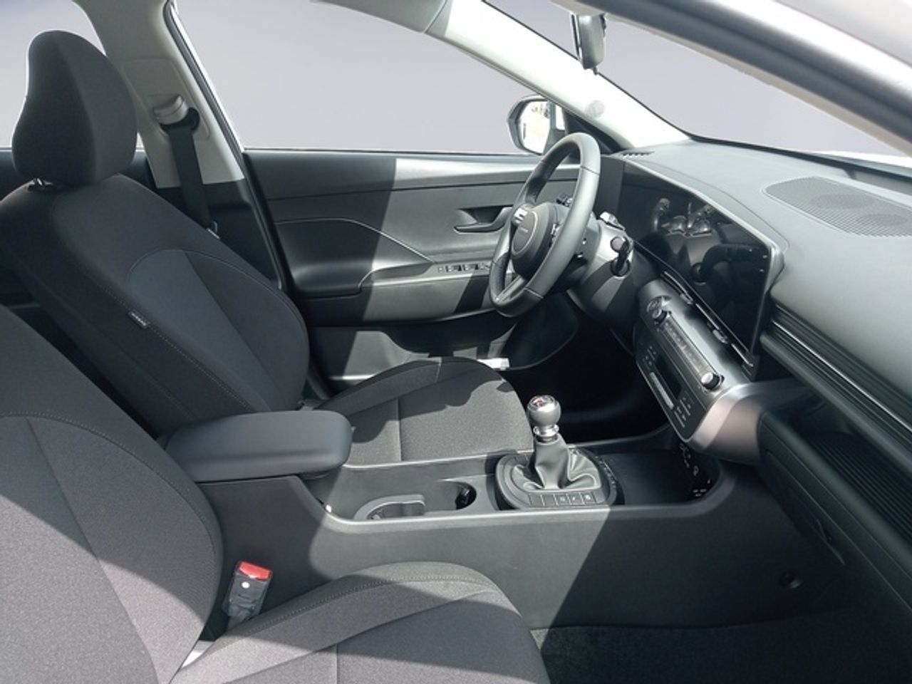 Hyundai Kona 1.6T Maxx 101 kW (138 CV) - Foto 16