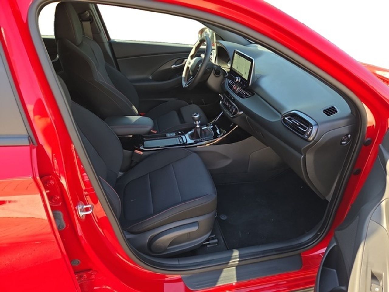 Hyundai i30 1.0 TGDI N Line SE Fastback 74 kW (100 CV) - Foto 15