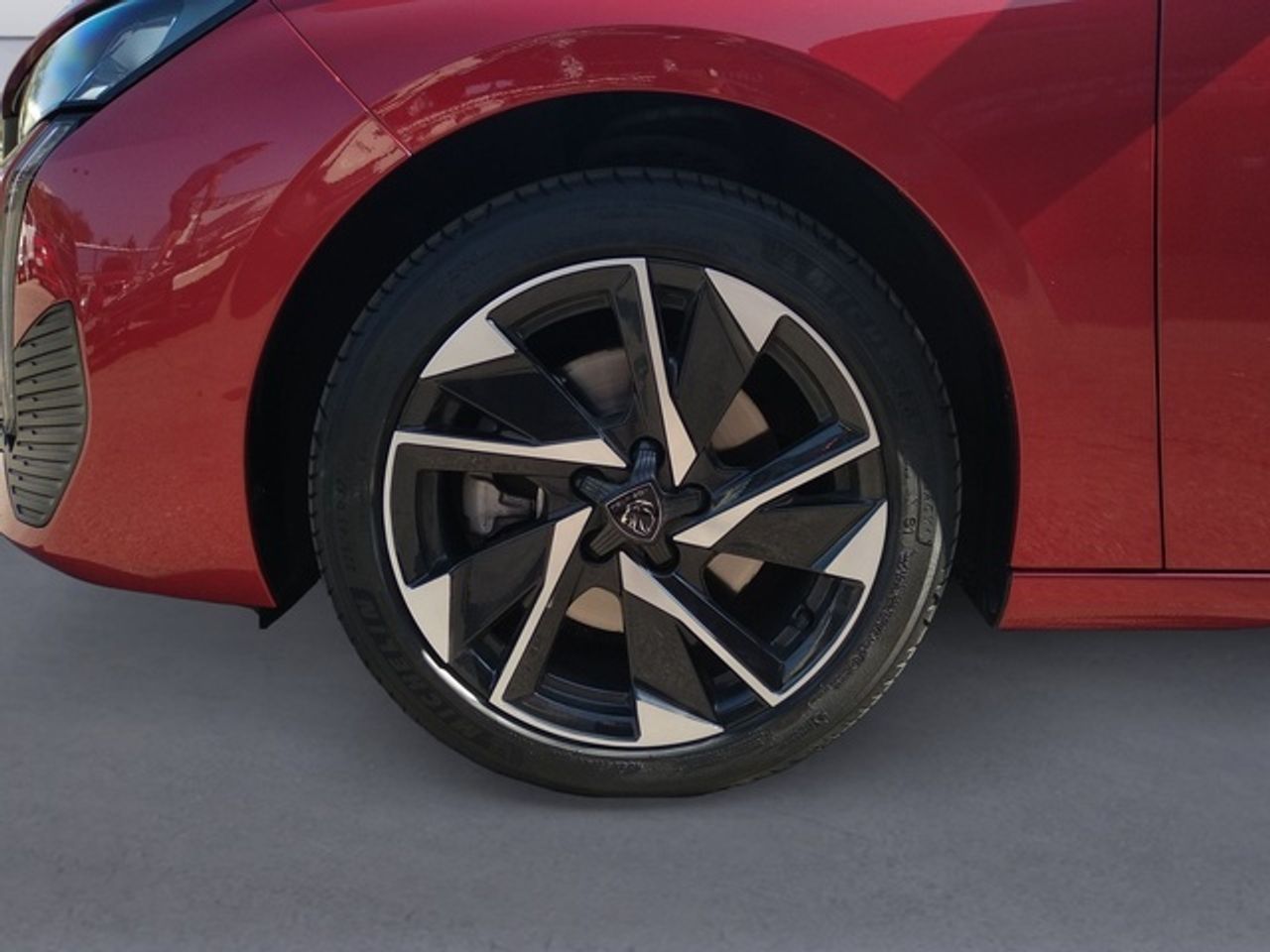 Peugeot 308 Allure Pack BlueHDi 130 S&S EAT8 96 kW (130 CV) - Foto 14