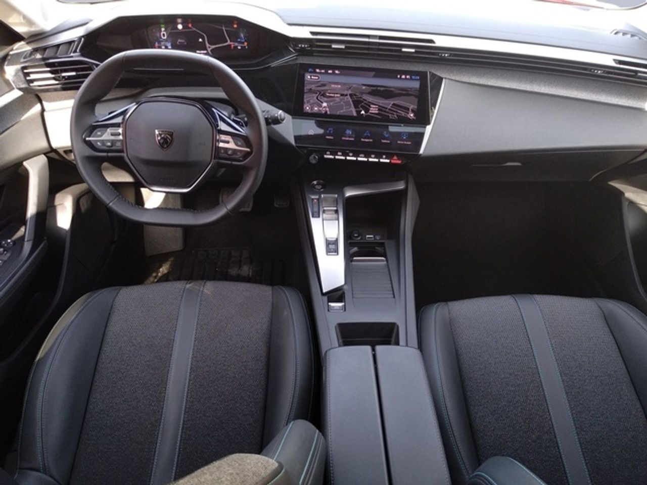 Peugeot 308 Allure Pack BlueHDi 130 S&S EAT8 96 kW (130 CV) - Foto 11