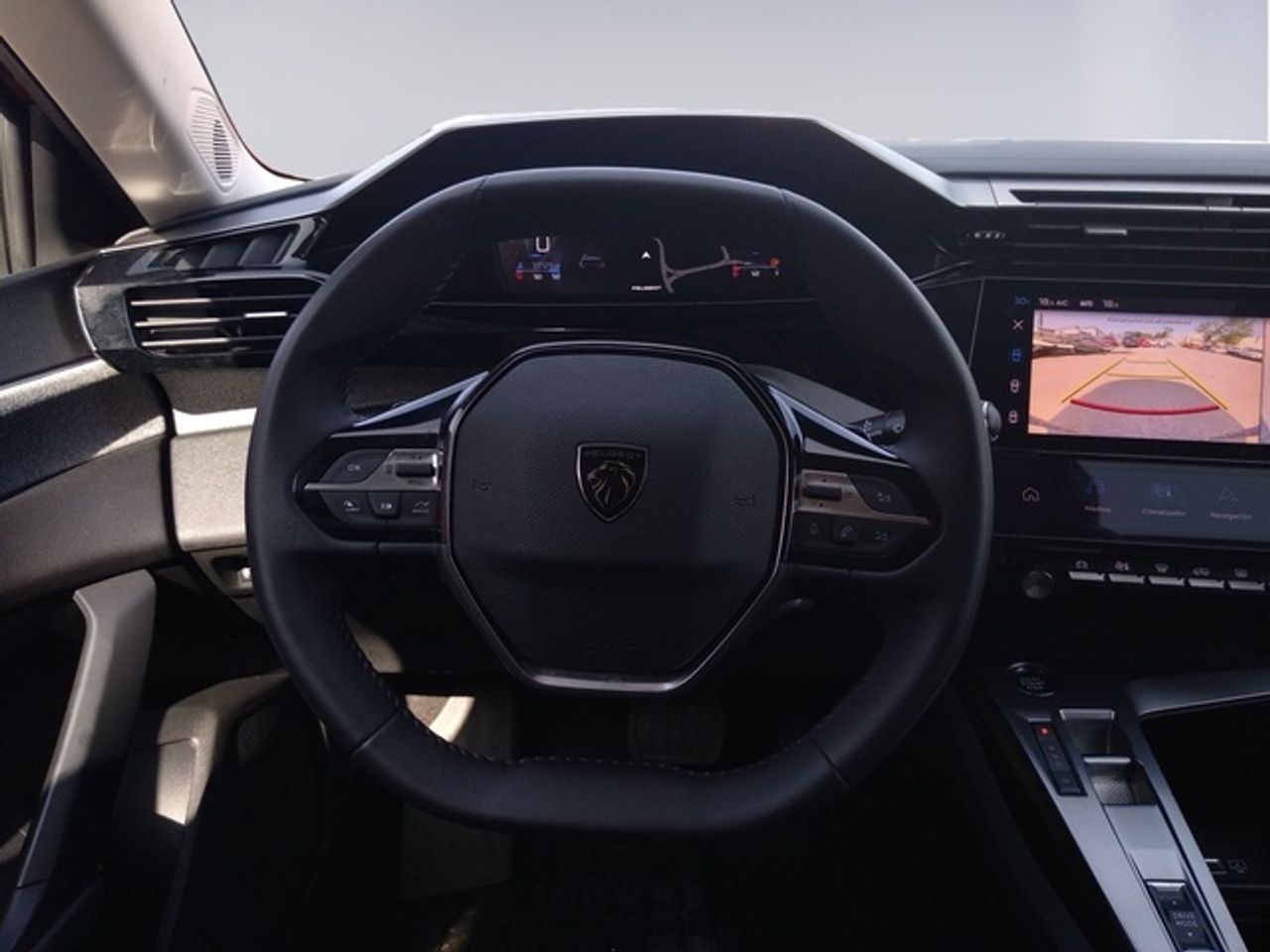 Peugeot 308 Allure Pack BlueHDi 130 S&S EAT8 96 kW (130 CV) - Foto 13