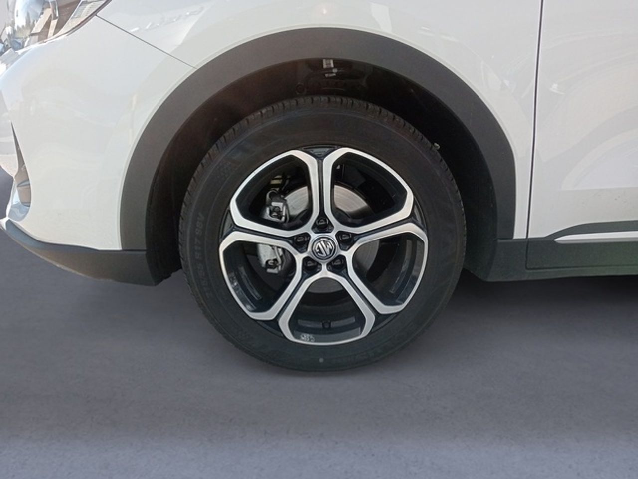 MG ZS 1.5 Comfort 78 kW (106 CV) - Foto 15