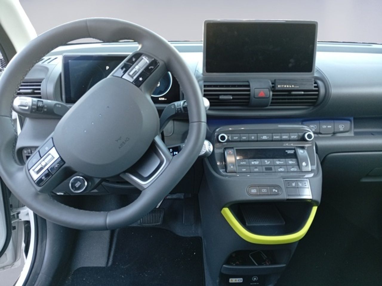 Hyundai Inster 49KWH Tecno Cross 85 kW (115 CV) - Foto 11