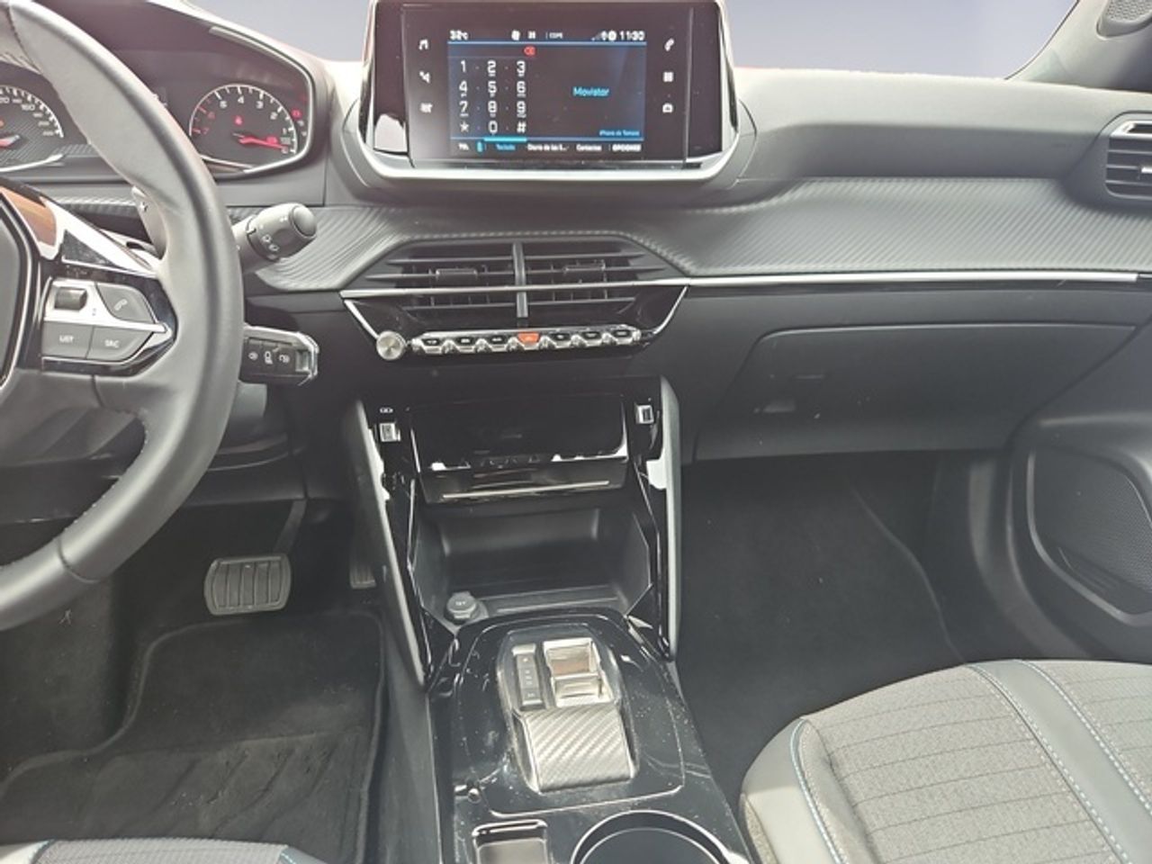 Peugeot 2008 PureTech 130 S&S Allure EAT8 96 kW (130 CV) - Foto 12