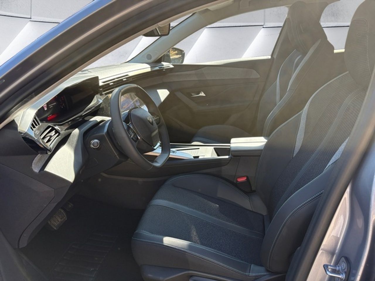 Peugeot 308 PureTech 130 S&S Allure EAT8 96 kW (130 CV) - Foto 10