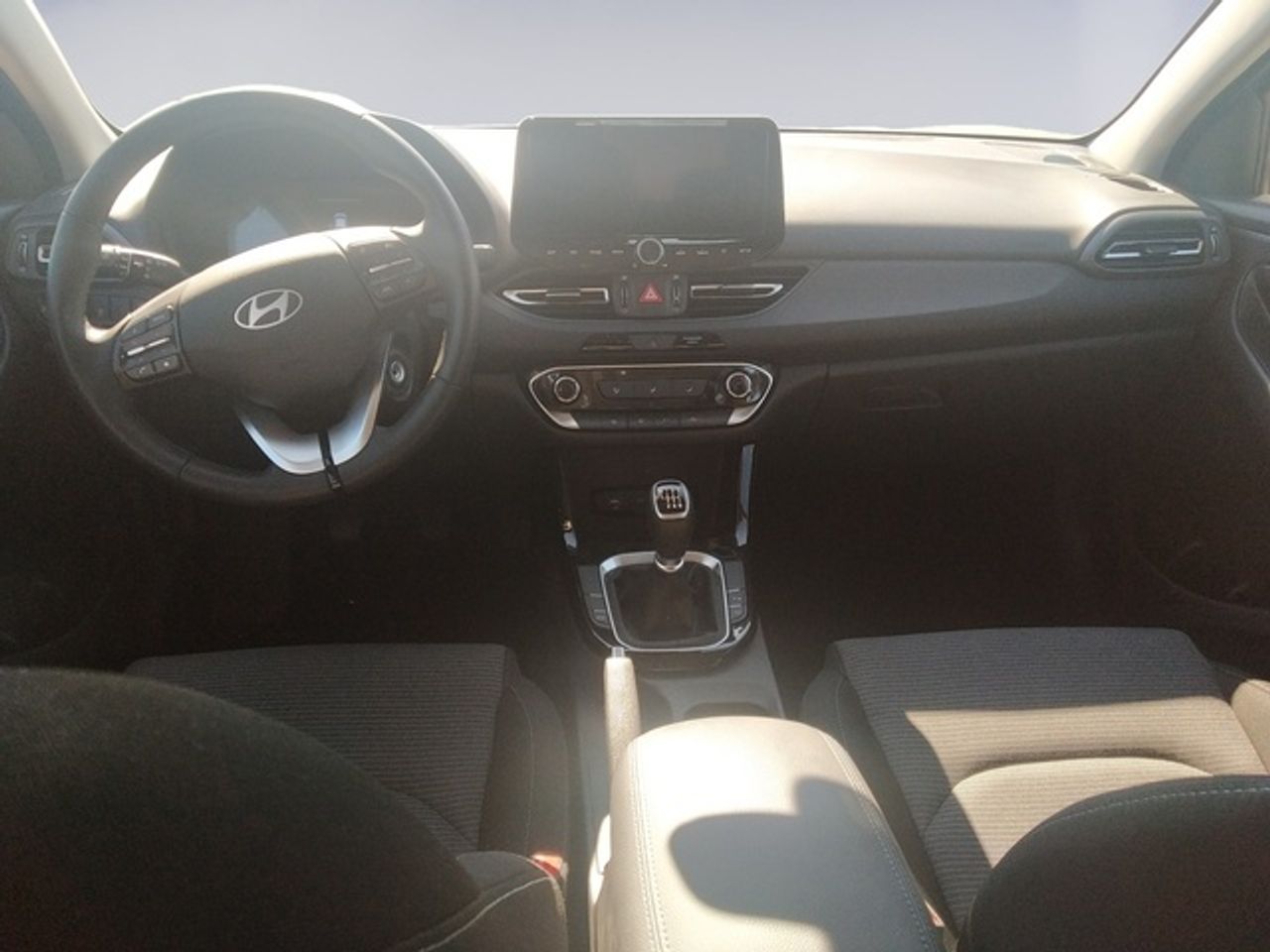 Hyundai i30 1.0 TGDI 48V Klass 74 kW (100 CV) - Foto 11