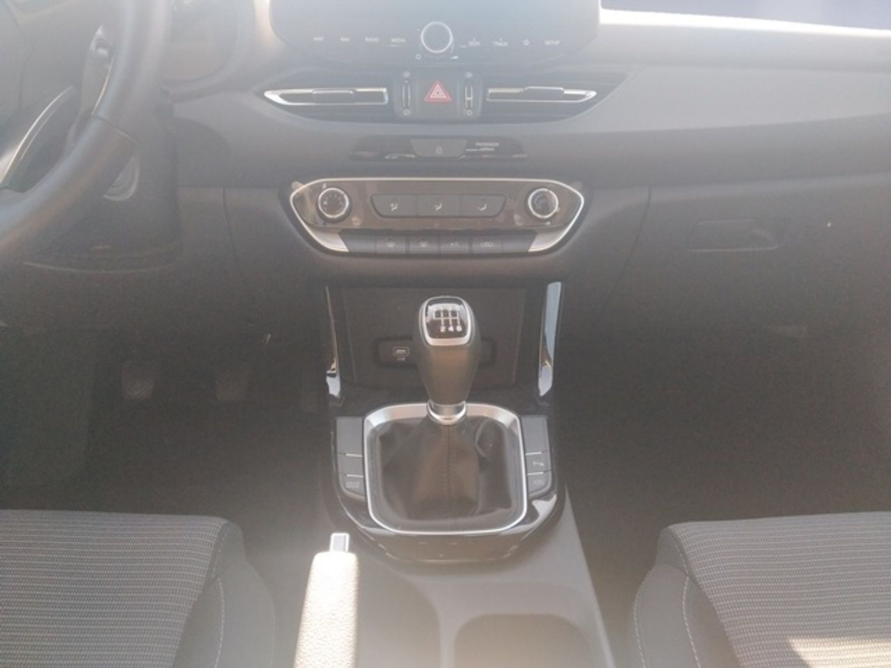 Hyundai i30 1.0 TGDI 48V Klass 74 kW (100 CV) - Foto 12