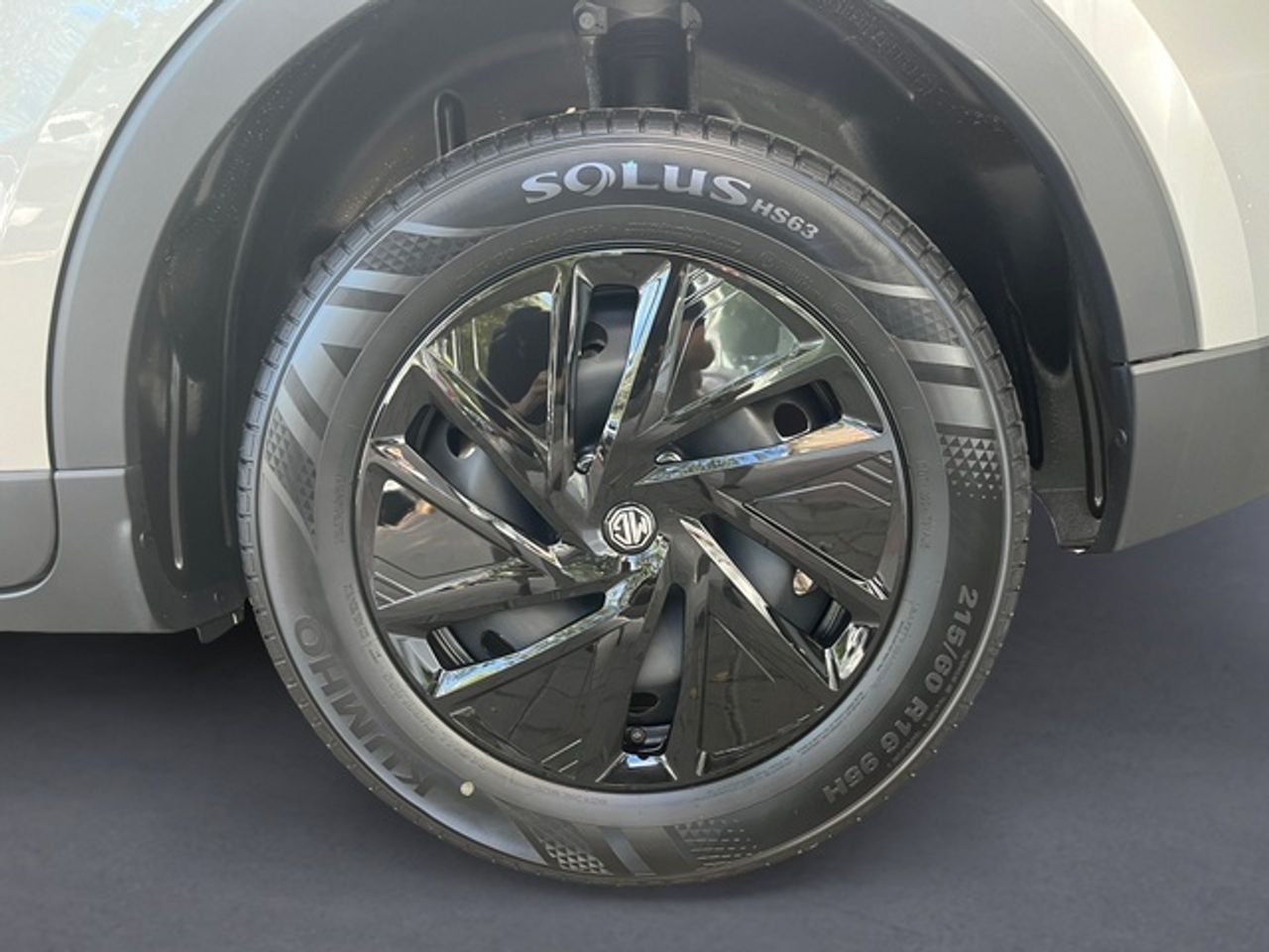 MG ZS 1.5 Standard 85 kW (116 CV) - Foto 15