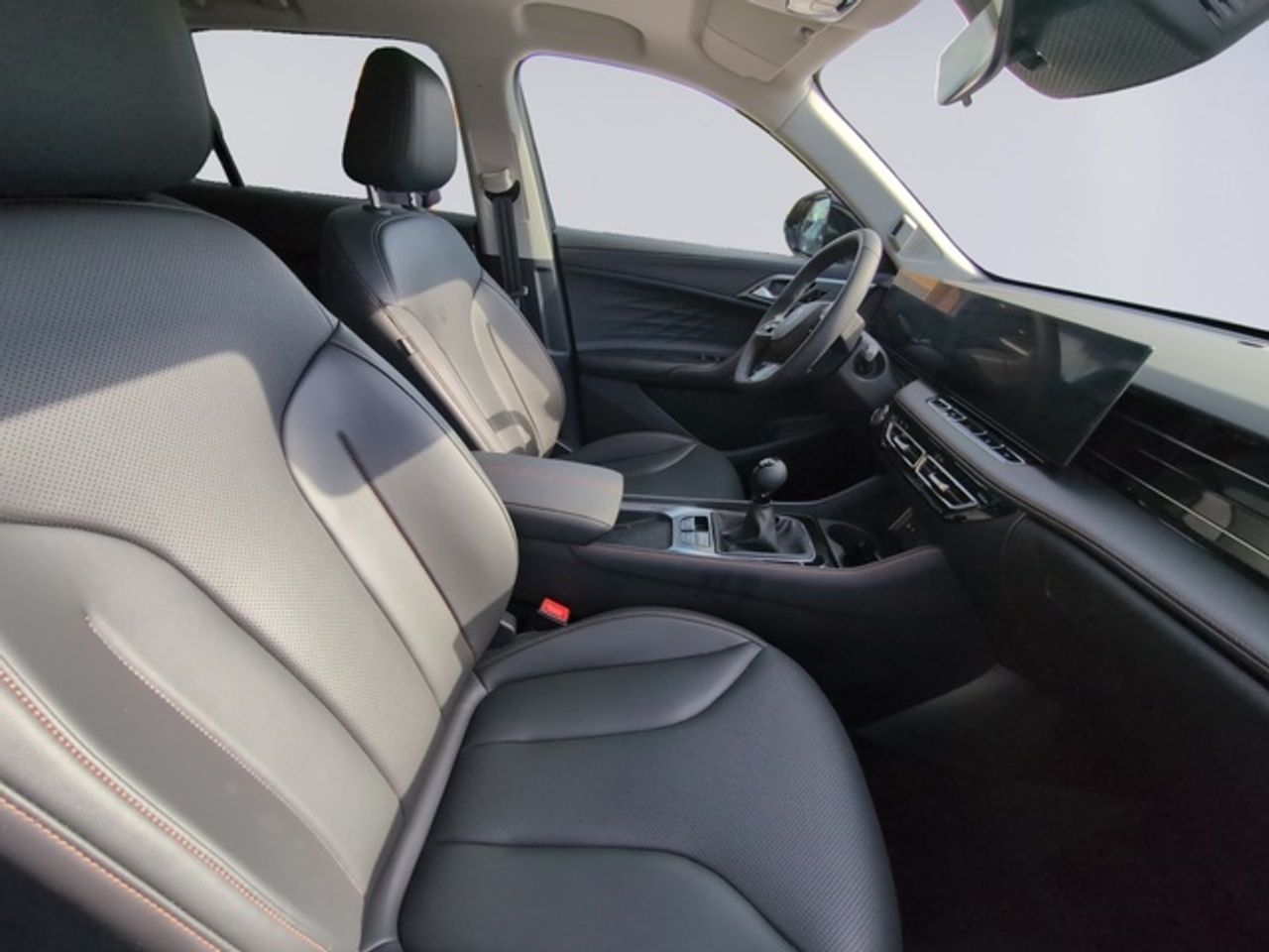 MG HS 1.5 Turbo GDI Luxury 119 kW (162 CV) - Foto 16
