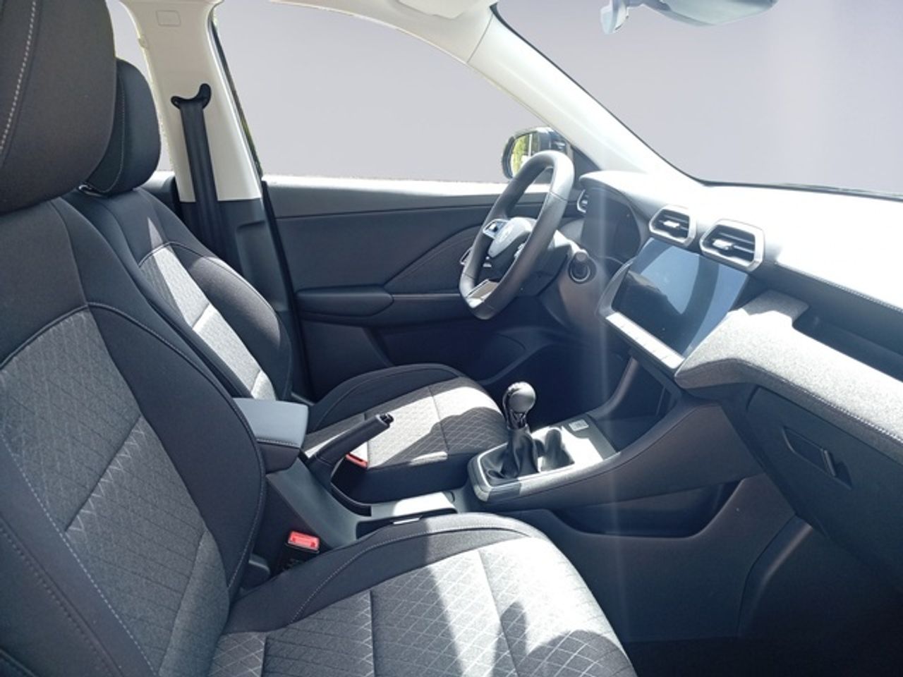 MG ZS 1.5 Standard 85 kW (116 CV) - Foto 16