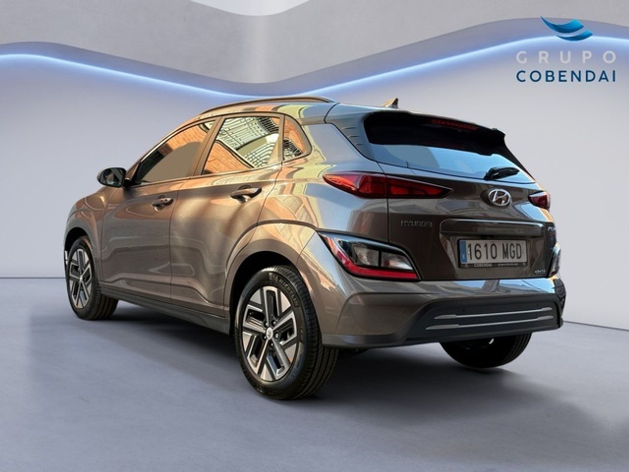 Hyundai Kona EV Maxx 100 kW (136 CV) - Foto 4