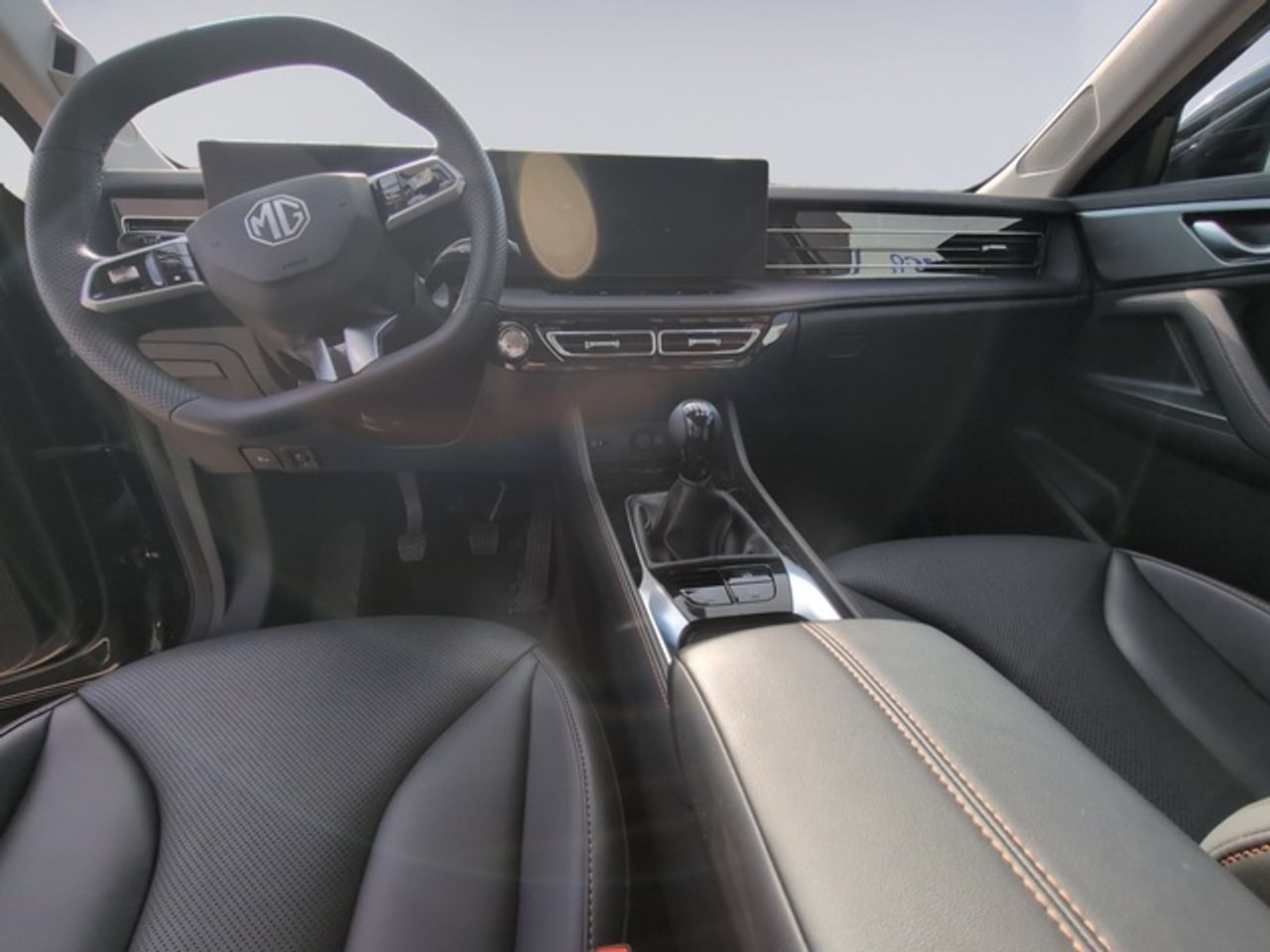 MG HS 1.5T Luxury 125 kW (170 CV) - Foto 11