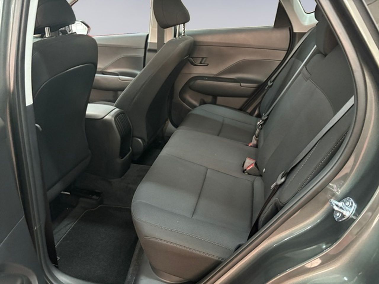 Hyundai Kona 1.0 TGDi 48V Maxx 4x2 74 kW (100 CV) - Foto 14