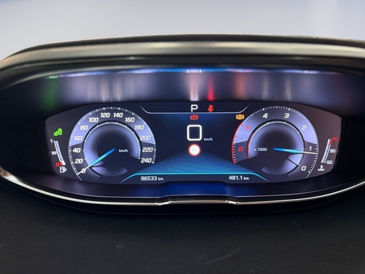 Peugeot 3008 BlueHDI 130 S&S Allure EAT8 96 kW (130 CV) - Foto 16