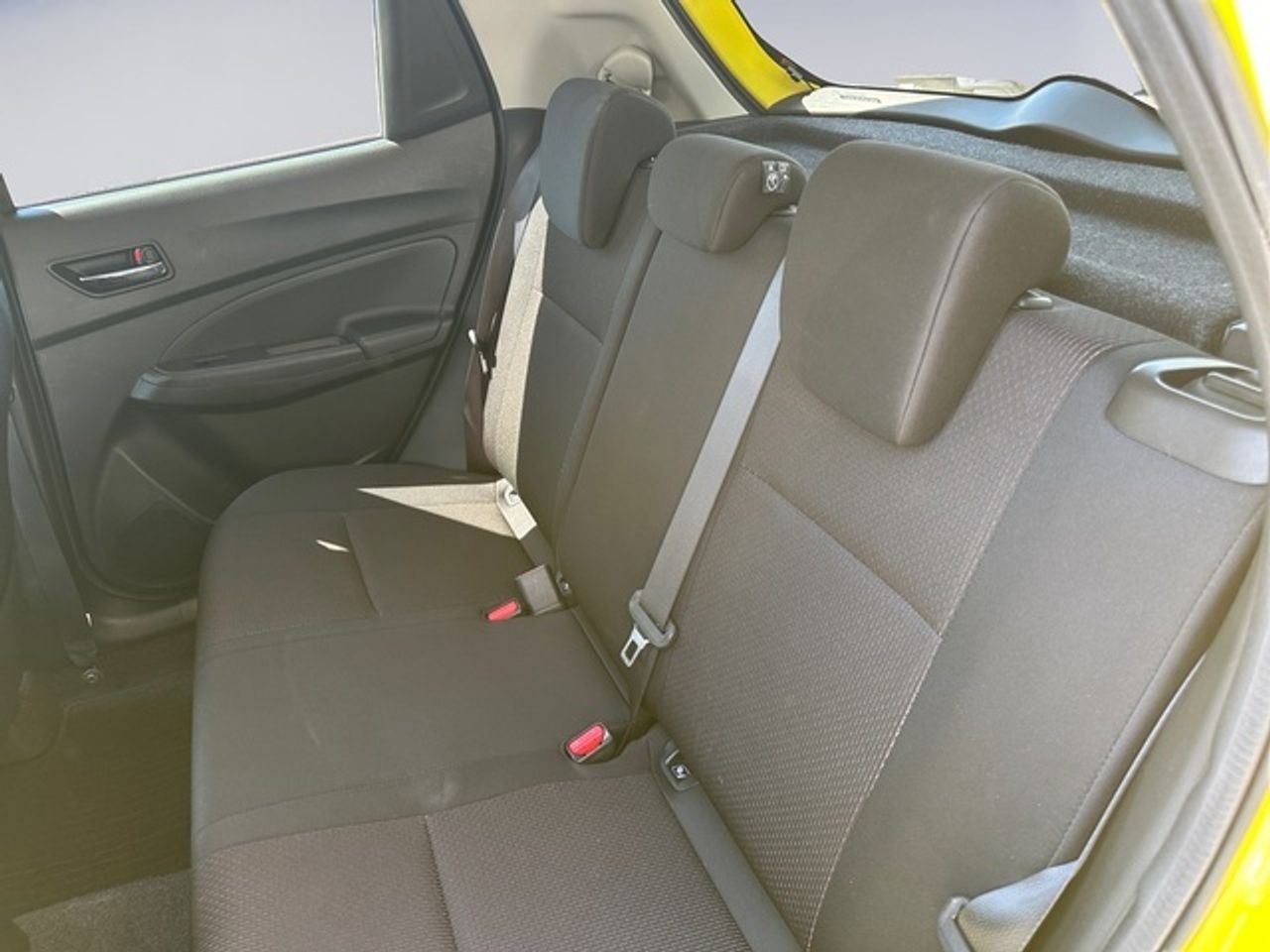 Suzuki Swift 1.4T Mild Hybrid Sport 95 kW (129 CV) - Foto 14