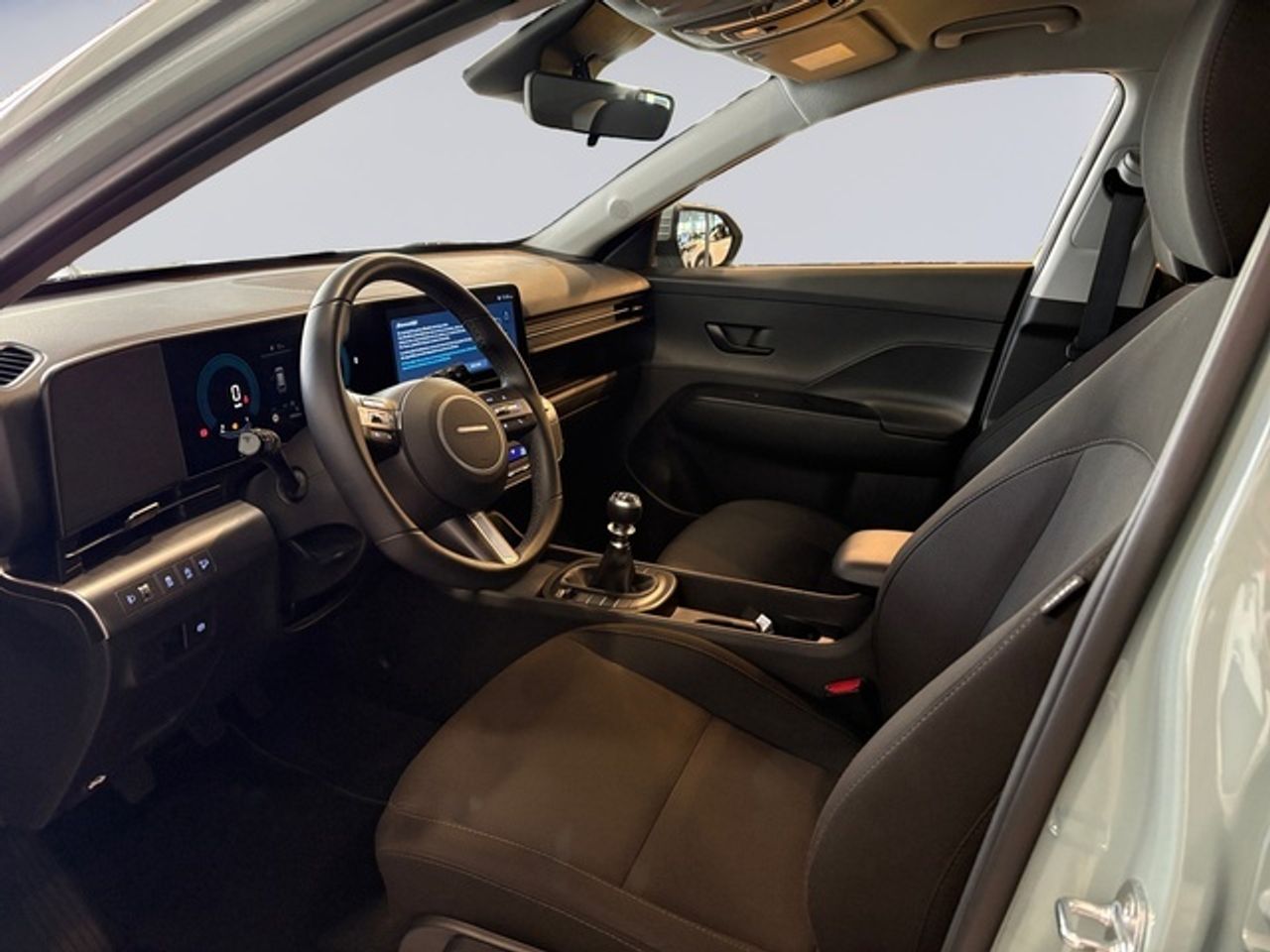 Hyundai Kona 1.0 TGDi 48V Maxx 4x2 88 kW (120 CV) - Foto 8