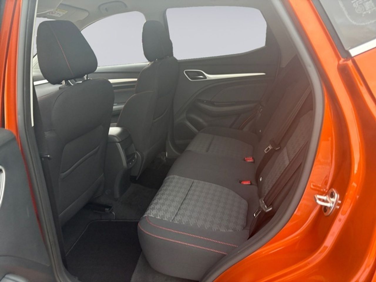 MG ZS 1.5 Comfort 78 kW (106 CV) - Foto 14