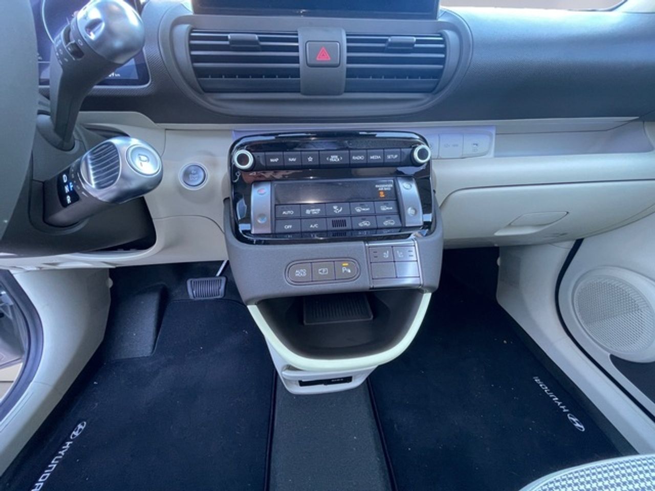 Hyundai Inster 49KWH Tecno 85 kW (115 CV) - Foto 12