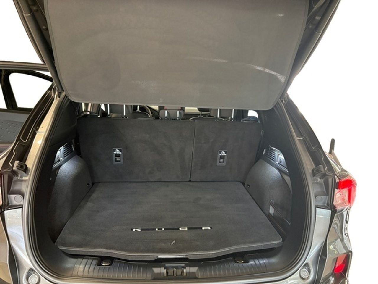 Ford Kuga 2.5 Duratec FHEV ST-Line X Auto 140 kW (190 CV) - Foto 14