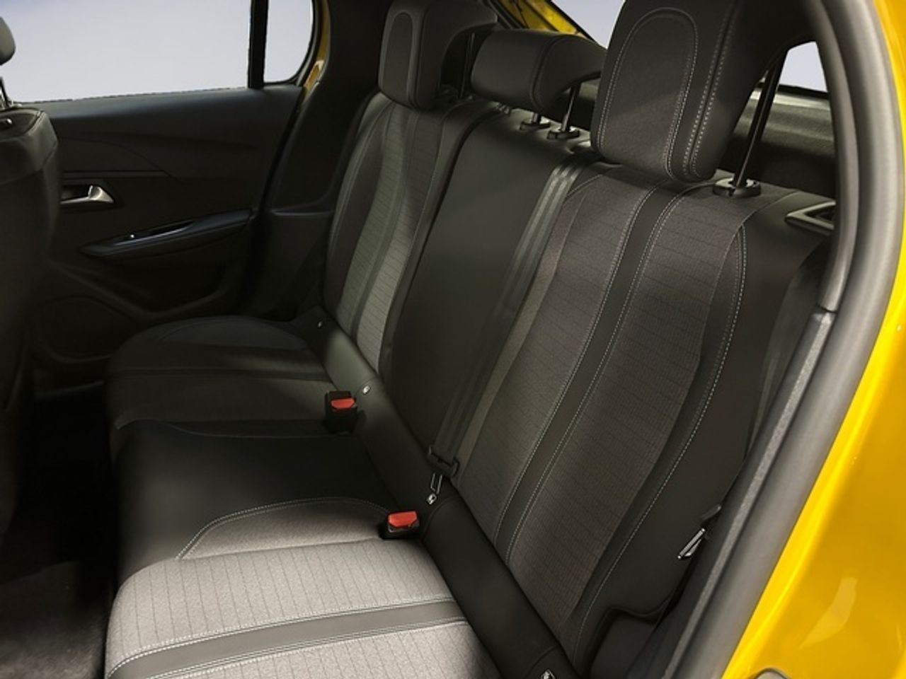 Peugeot 208 Eléctrico Allure 100 kW (136 CV) - Foto 14