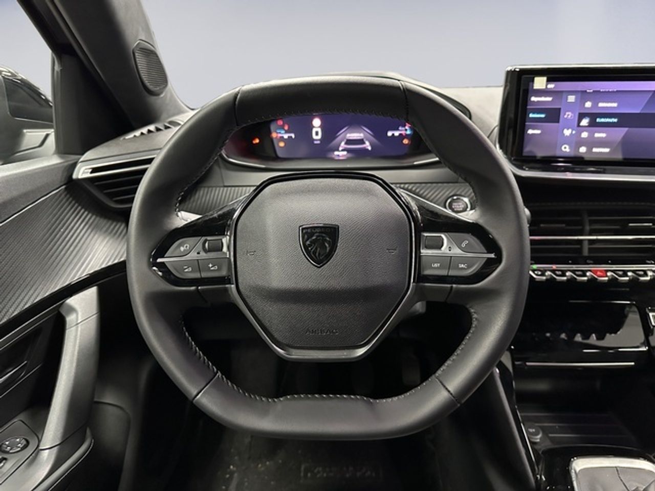 Peugeot 2008 PureTech 100 S&S Allure 75 kW (100 CV) - Foto 13