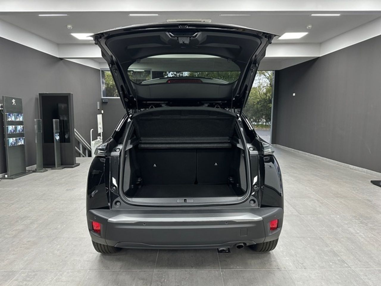 Peugeot 2008 PureTech 100 S&S Allure 75 kW (100 CV) - Foto 17