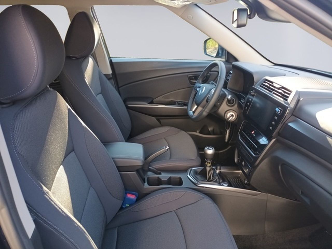 KGM Tívoli G15T LP Urban Plus GSR 99 kW (135 CV) - Foto 14