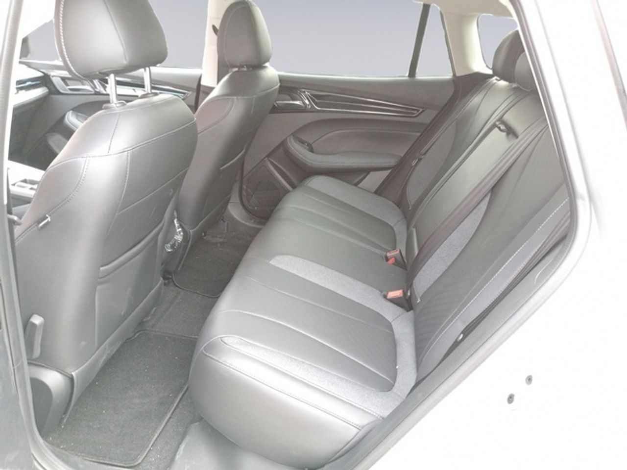 MG MG5 Long Range Luxury 115 kW (156 CV) - Foto 14