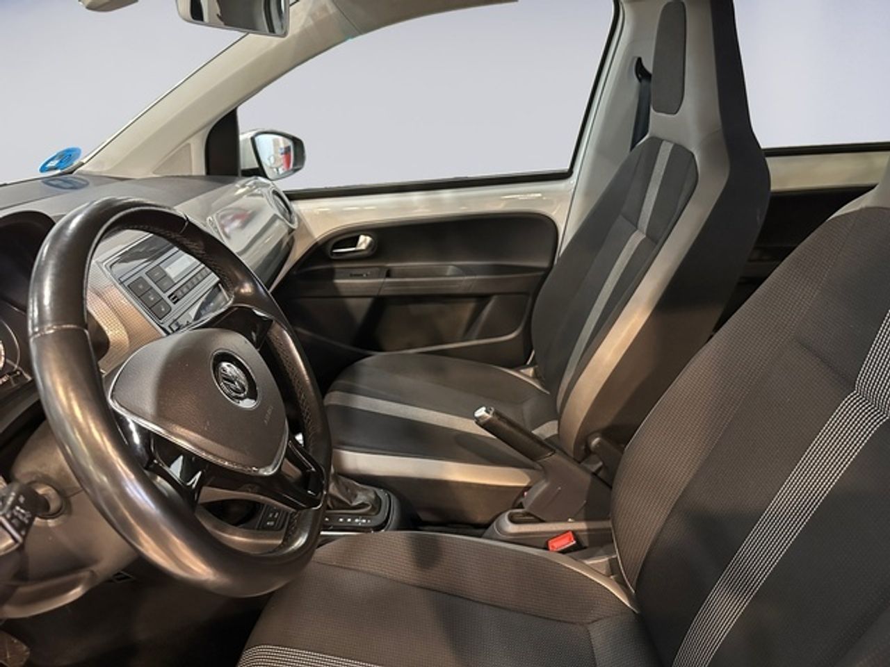 Volkswagen up! 60 kW (82 CV) - Foto 11