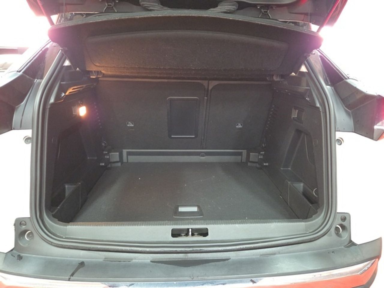 Peugeot 3008 PureTech 130 S&S Allure 96 kW (130 CV) - Foto 16