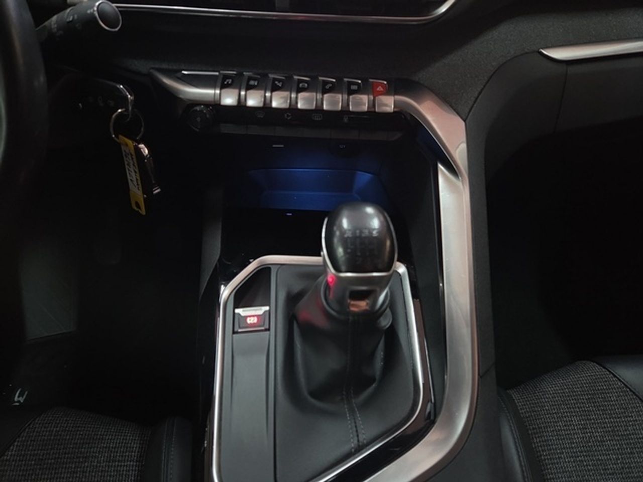 Peugeot 3008 PureTech 130 S&S Allure 96 kW (130 CV) - Foto 13