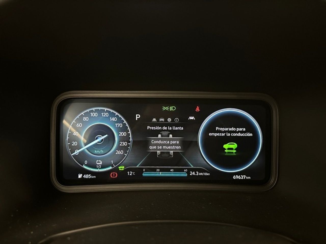 Hyundai Kona EV Maxx 150 kW (204 CV) - Foto 14