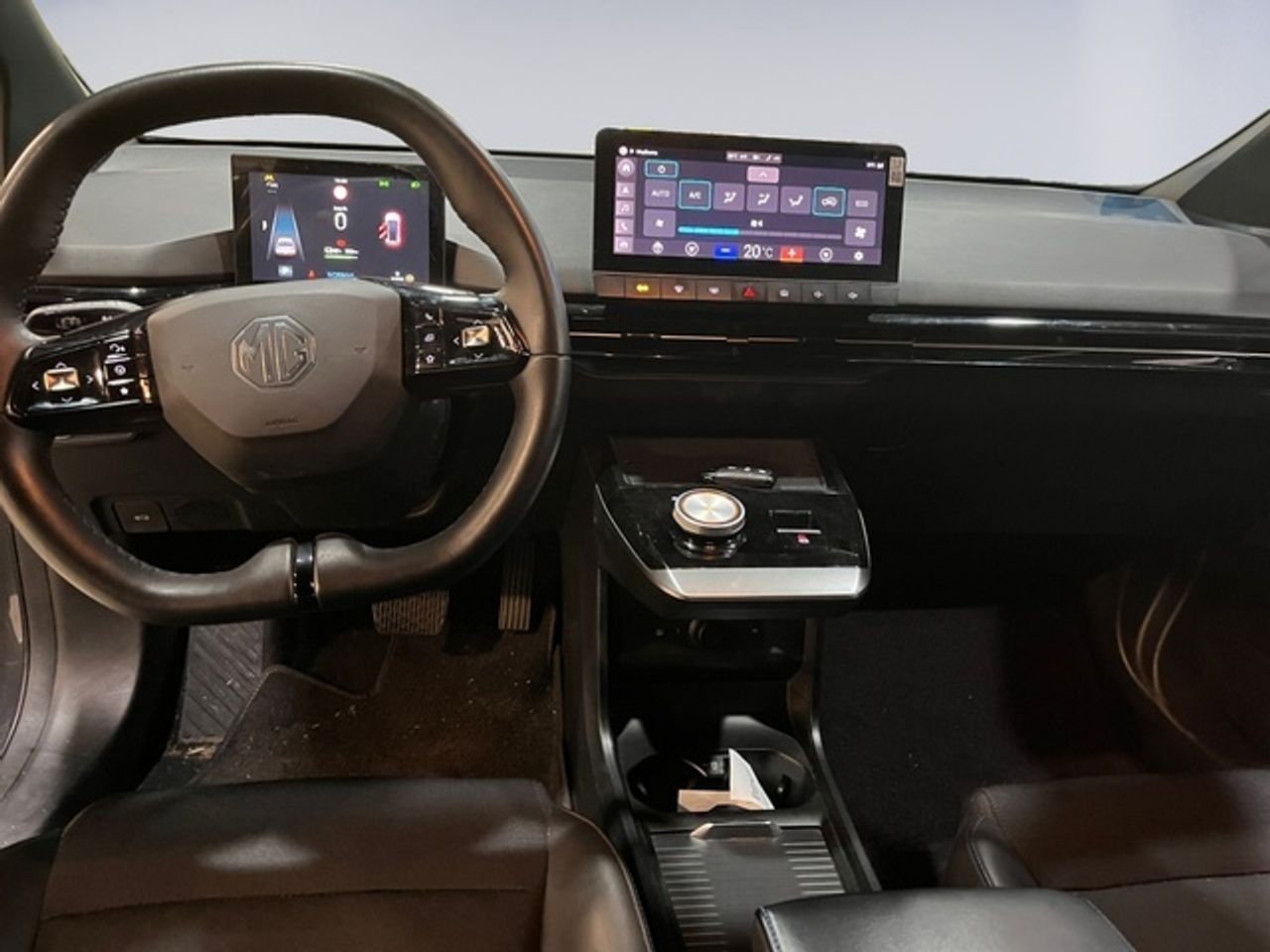 MG MG4 64kWh Luxury 150 kW (204 CV) - Foto 10